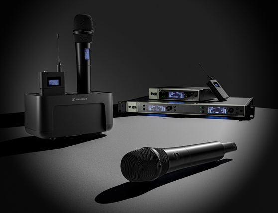 x1_desktop_sennheiser-ew-dx-rock-solid.jpg
